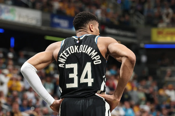 重磅！勇士全力冲击字母哥，巴特勒+库明加+选秀权成核心筹码